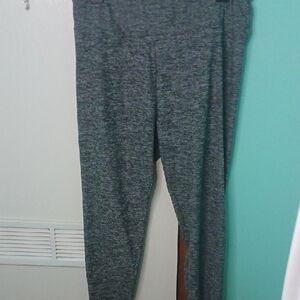 No Boundaries Women's Heather Gray Leggings